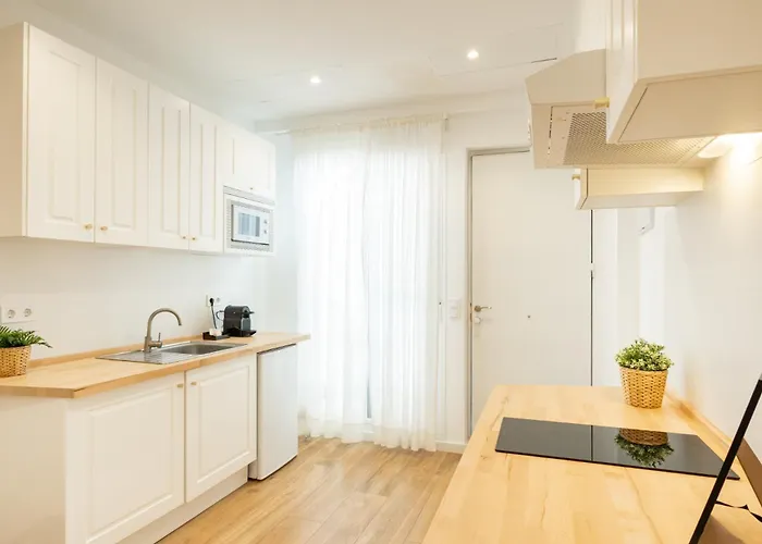 Isg Apartments Triana 1