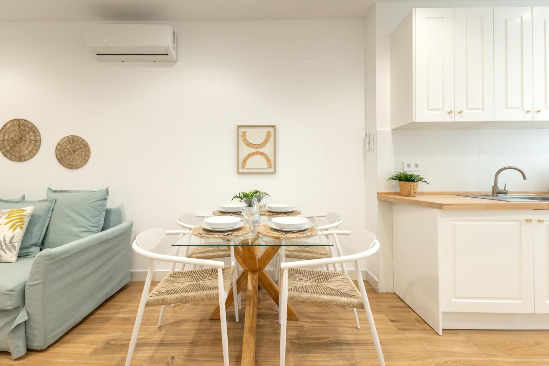 Appartement Isg Triana 1 *