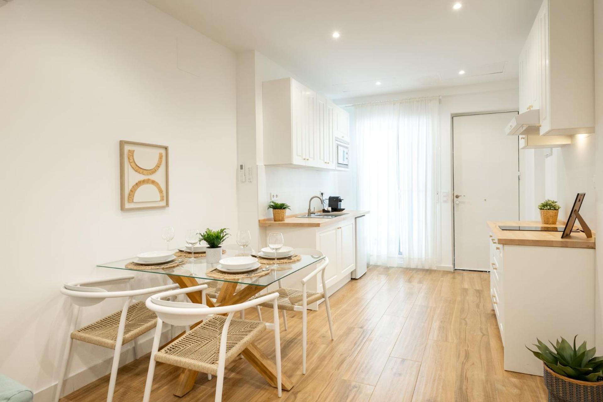 Appartement Isg Triana 1 *